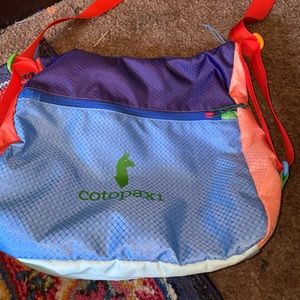 Cotopaxi taal convertiable tote-del dia